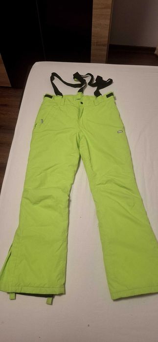 Vând salopeta verde in Bacau