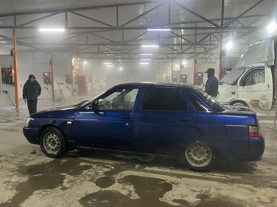 В продаже ваз 2110