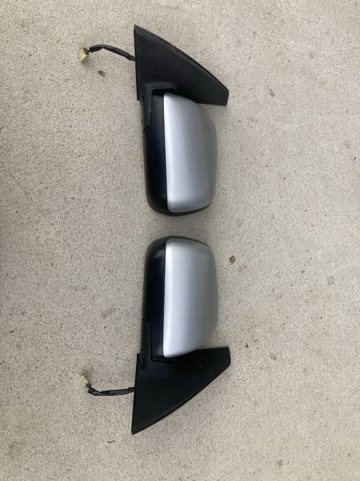 Огледало/огледала ляво и дясно за тойота рав4/toyota rav4 00-05г