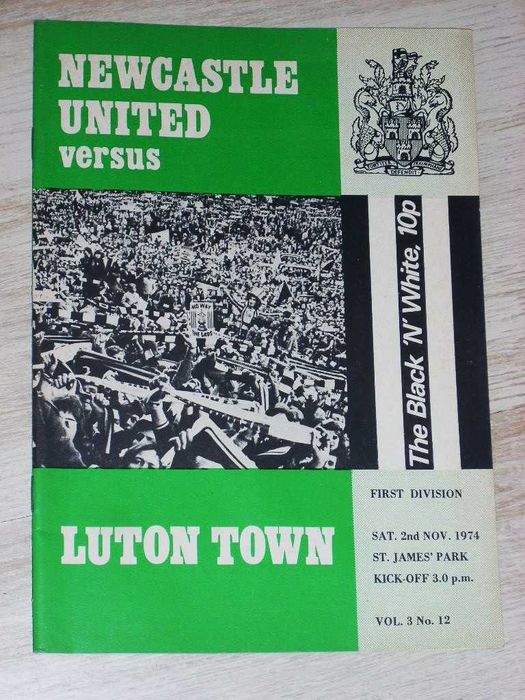 Нюкасъл Юнайтед оригинални футболни програми 1974 Ипсуич Лестър Стоук