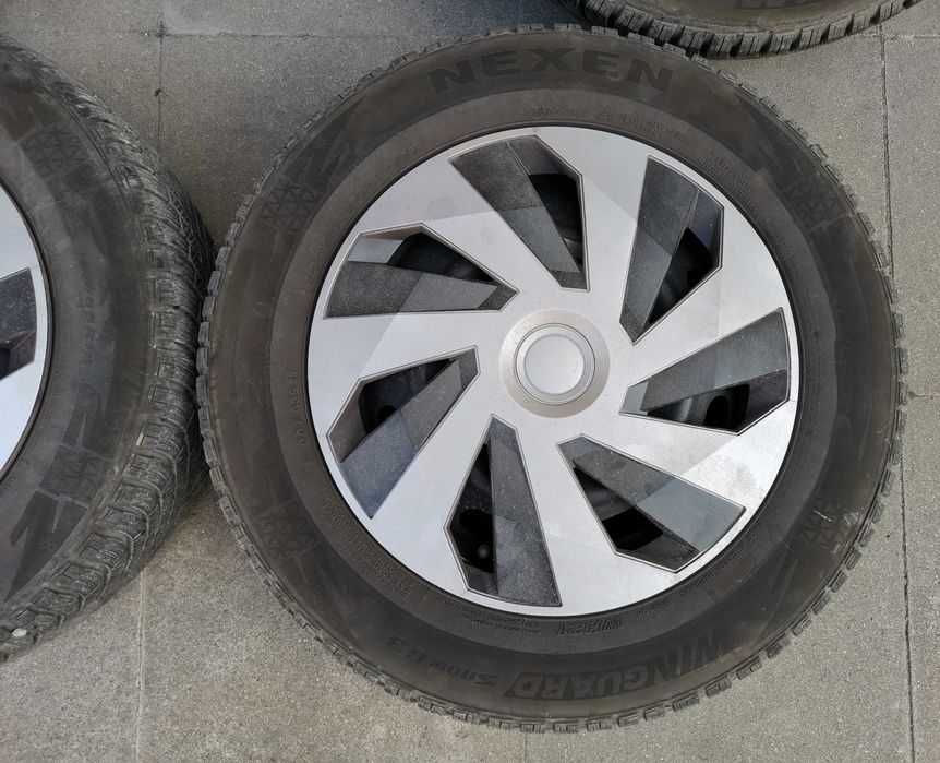 15" НОВИ Зимни Гуми с джанти NEXEN - 4бр. Рено Пежо Ситроен 195/65 R15