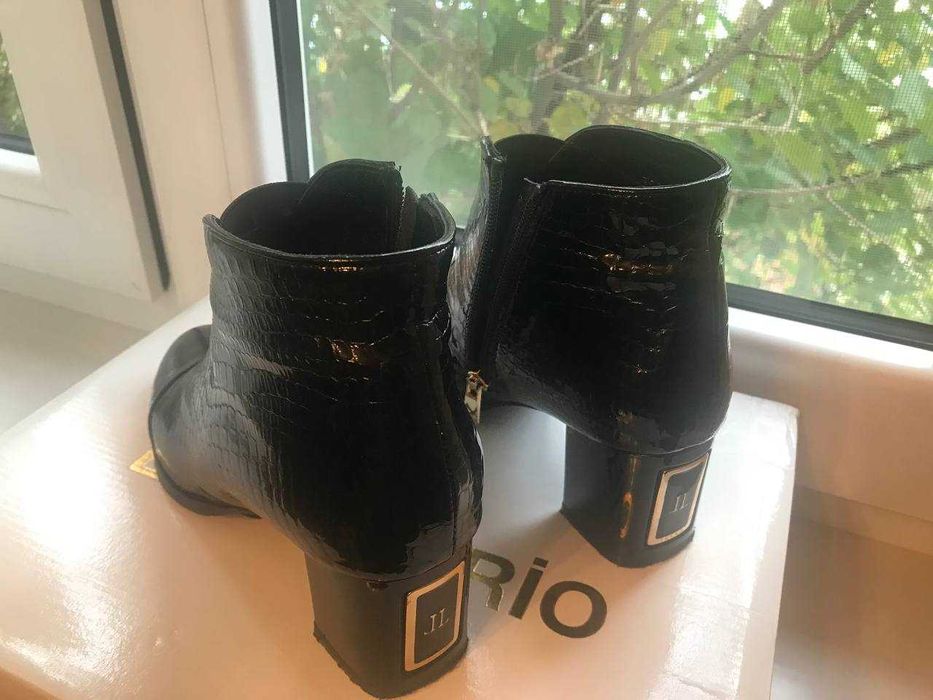 Ботинки турецкие кожанные (лаковые)