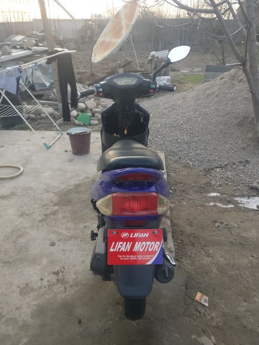 Объменяю 50 кубовый скутер в нормальном состояние