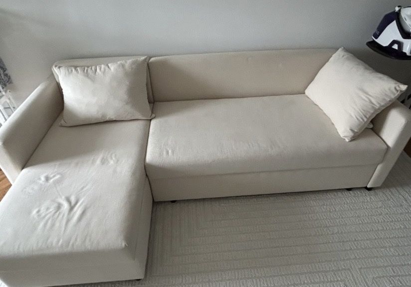 Продаю угловой диван и ковер