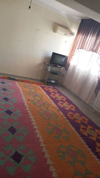 Ижарага квартира берилади.