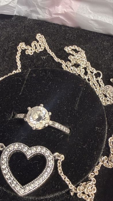 Продам кулон от Пандора