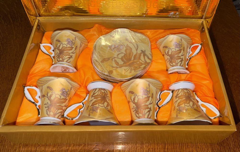 Сервиз на 6 персон.
