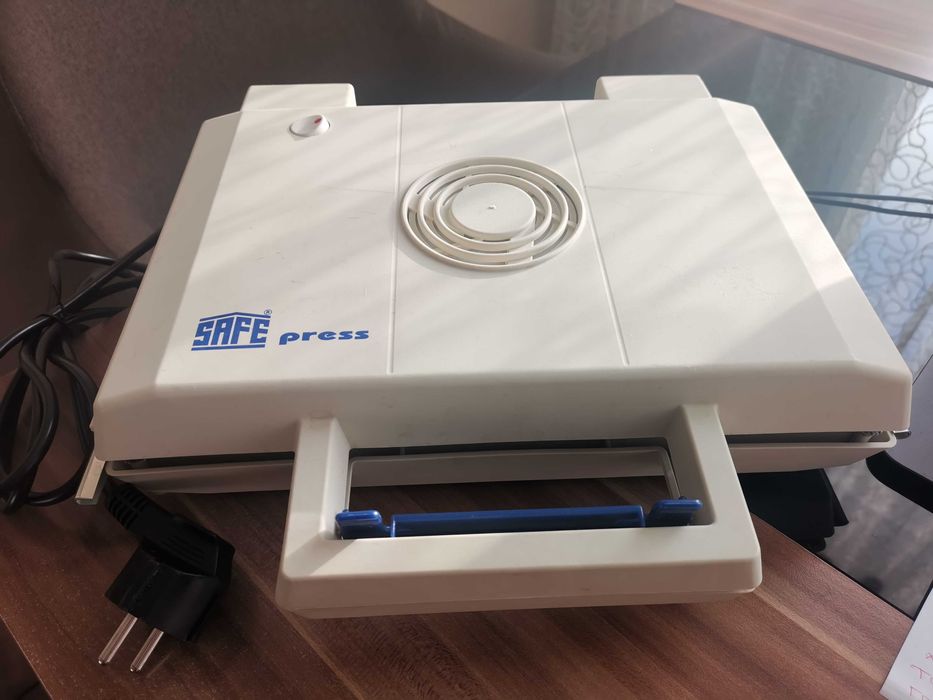Преса за сушене на пощенски марки SAFE