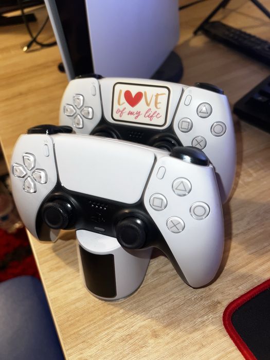 Ps5 digital 1 T cu cont