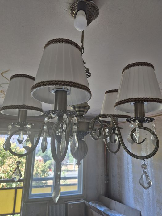 Candelabru aproape nou