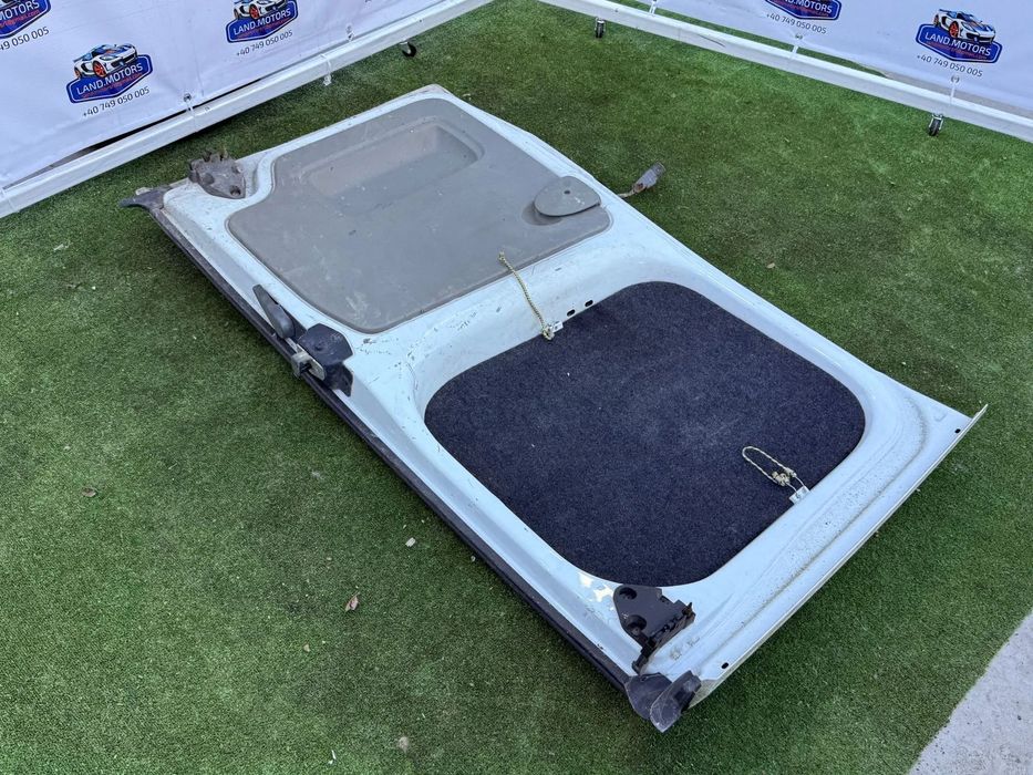 USA PORTIERA SPATE DREAPTA OPEL VIVARO A 2.0 DIESEL 2011 / FURGONETA 2001-2014