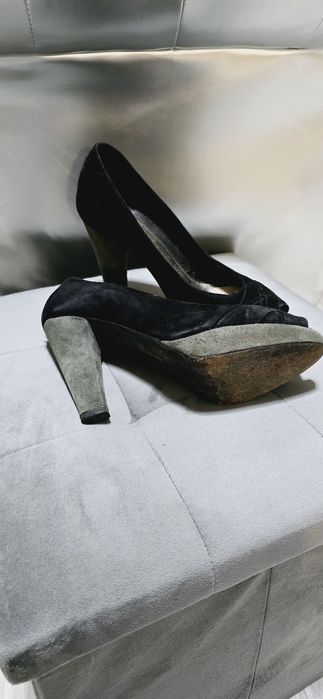 Pantofi piele intoarsa