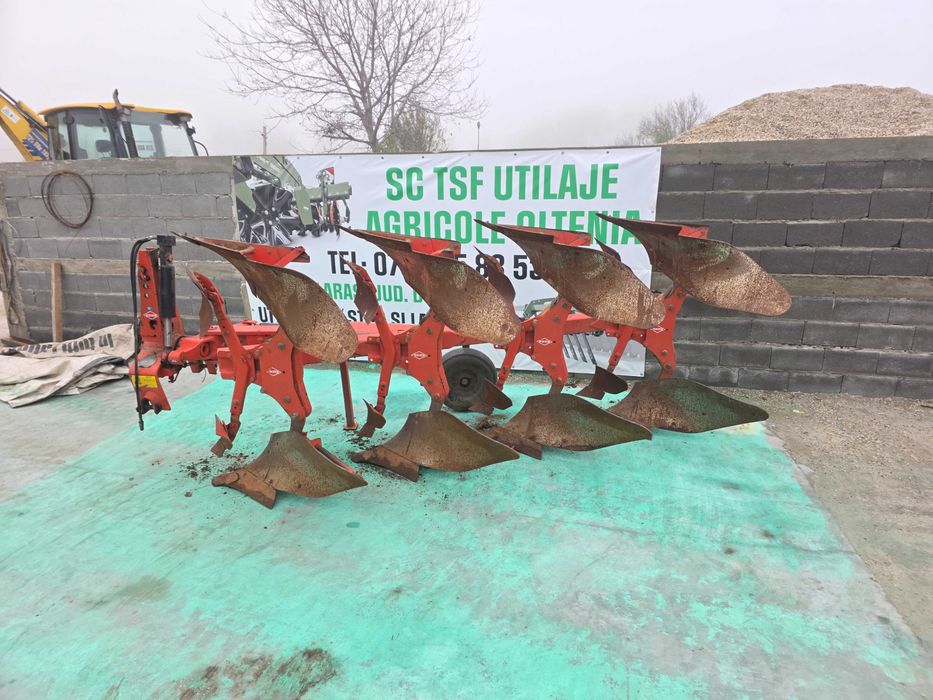 Plug Kuhn Master 120 reversibil  cu 4 brazde (3+1)