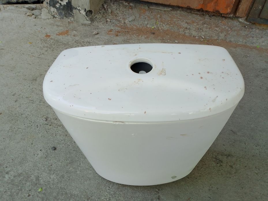 Бочок для унитаза