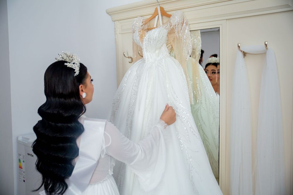 Vand rochie de mireasă