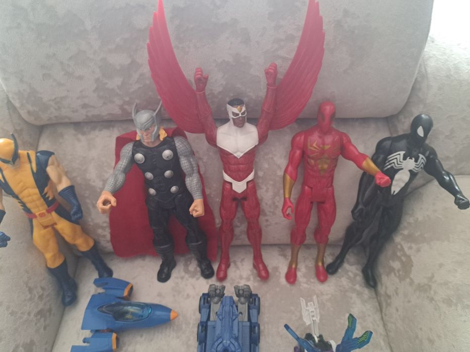 Figurine  Marvel / roboti