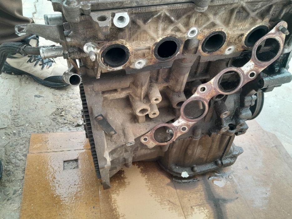 Тойота ярис тің маторв 1.5обьем