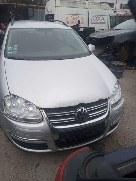 Dezmembrez Volkswagen Golf 5 Break