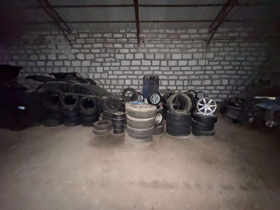 Vând jante diferite modele și mărimi