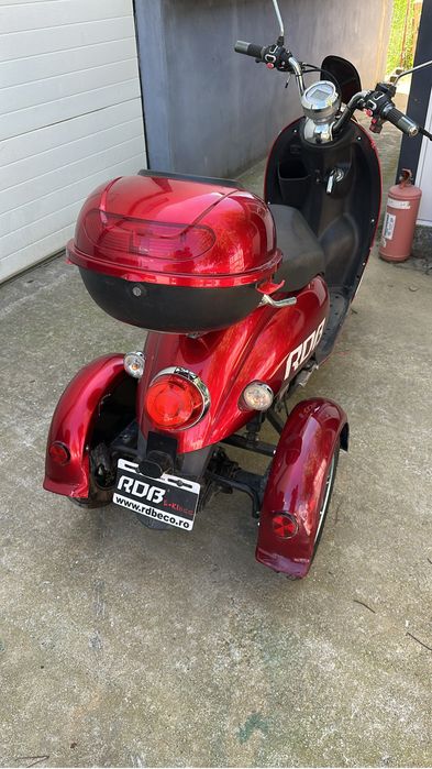 Triciclu electric si scuter electric