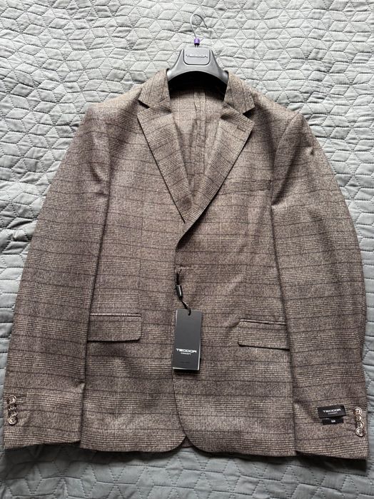 Елегантно мъжко сако Teodor ново с етикет