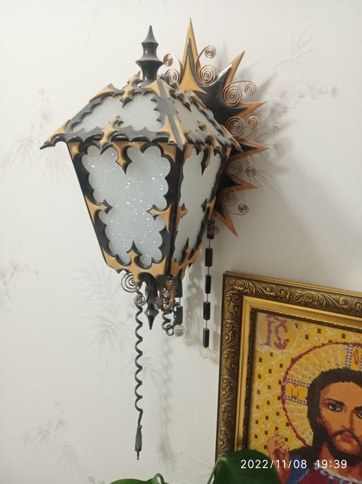 Продам (2 в одном) бра.