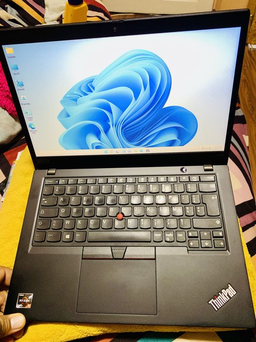 Laptop lenovo X395 AMD Ryzen 5 Pro Segarcea • OLX.ro