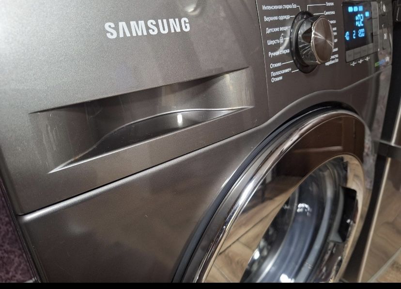 Стиральная машина SAMSUNG ECOBUBBLE