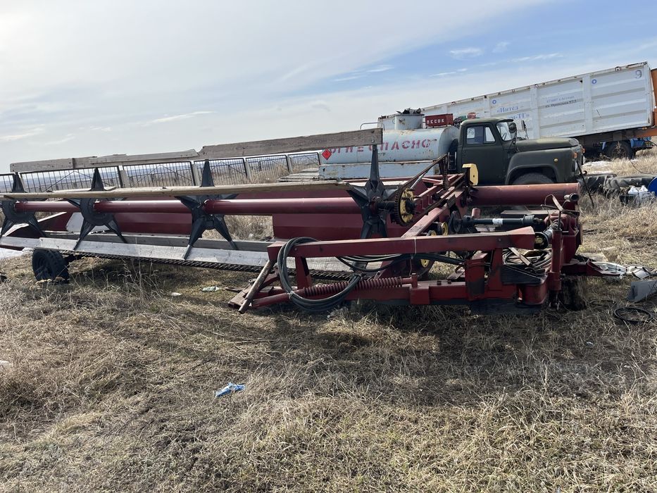 Продам жатку свальную шумахер 7м