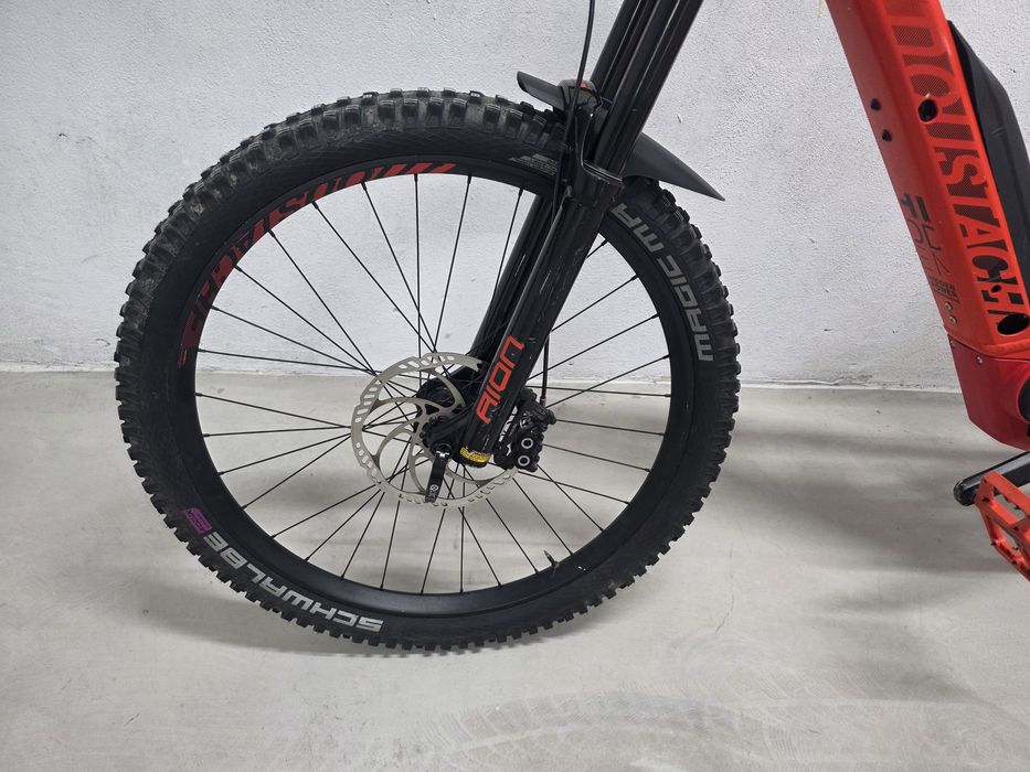 Bicicleta electrica full suspensie