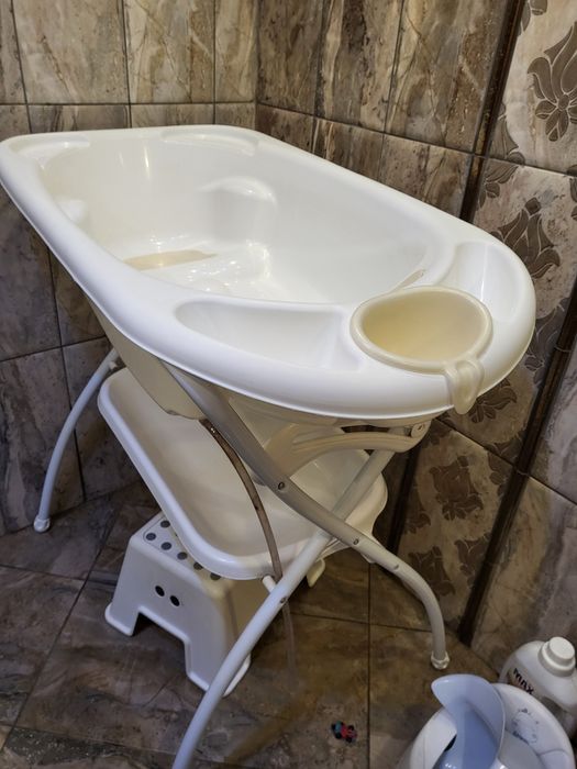 Бебешка вана Cam със стойка