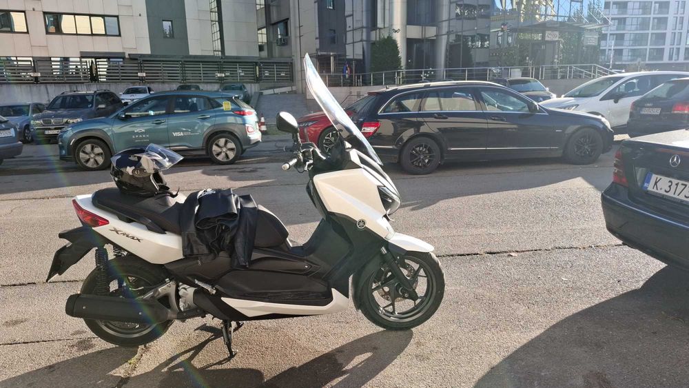 Yamaha x-max 250