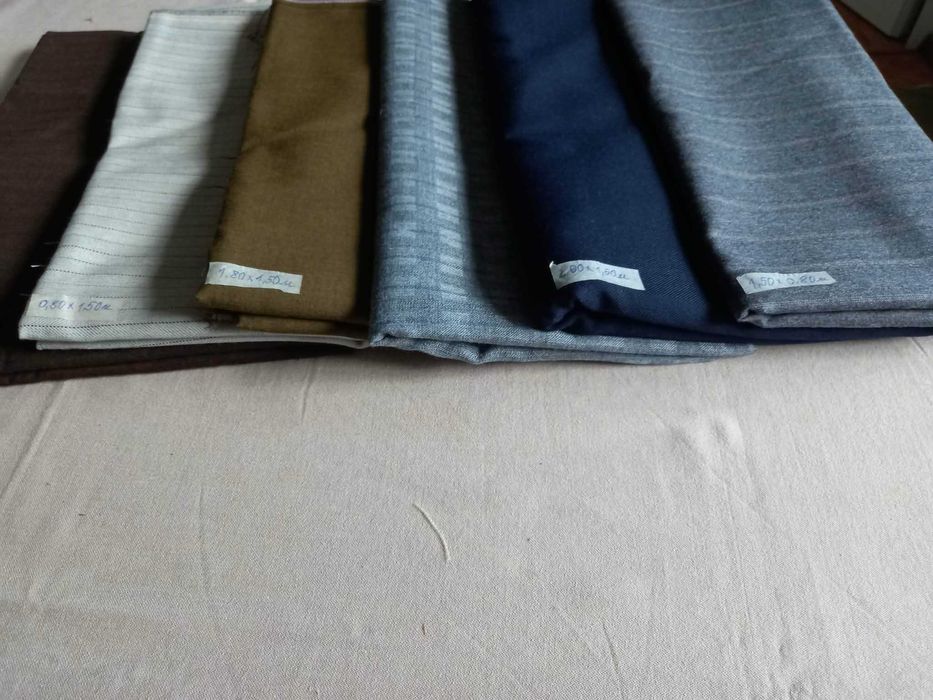 Качествени български платове , кърпи за глава и дом.престилки