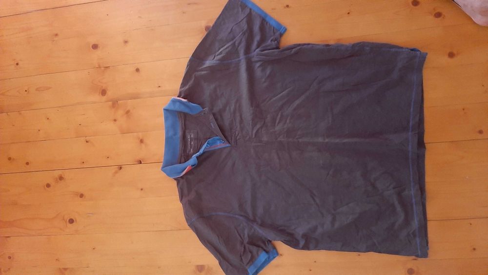 Vand tricouri originale cu guler (Adidas,Puma,etc)!