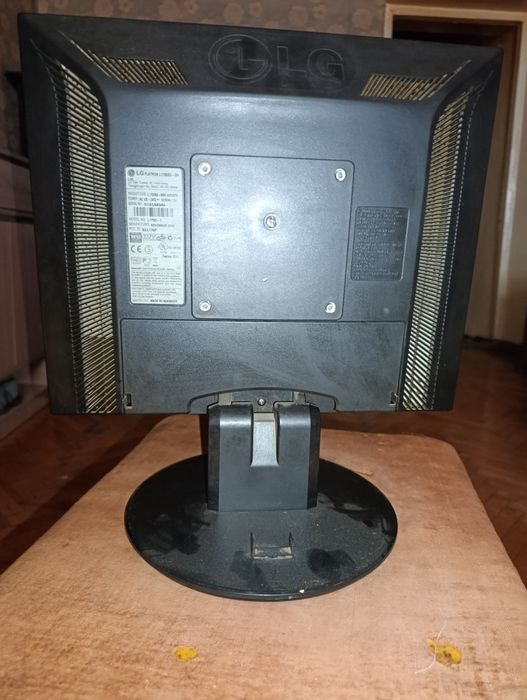 LG FLATROH l1750sq. оригинал.
