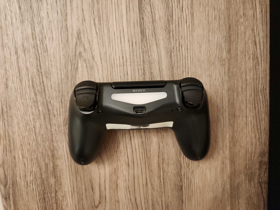 Controller (maneta) Dualshock 4 pentru PlayStation 4 (PS4)