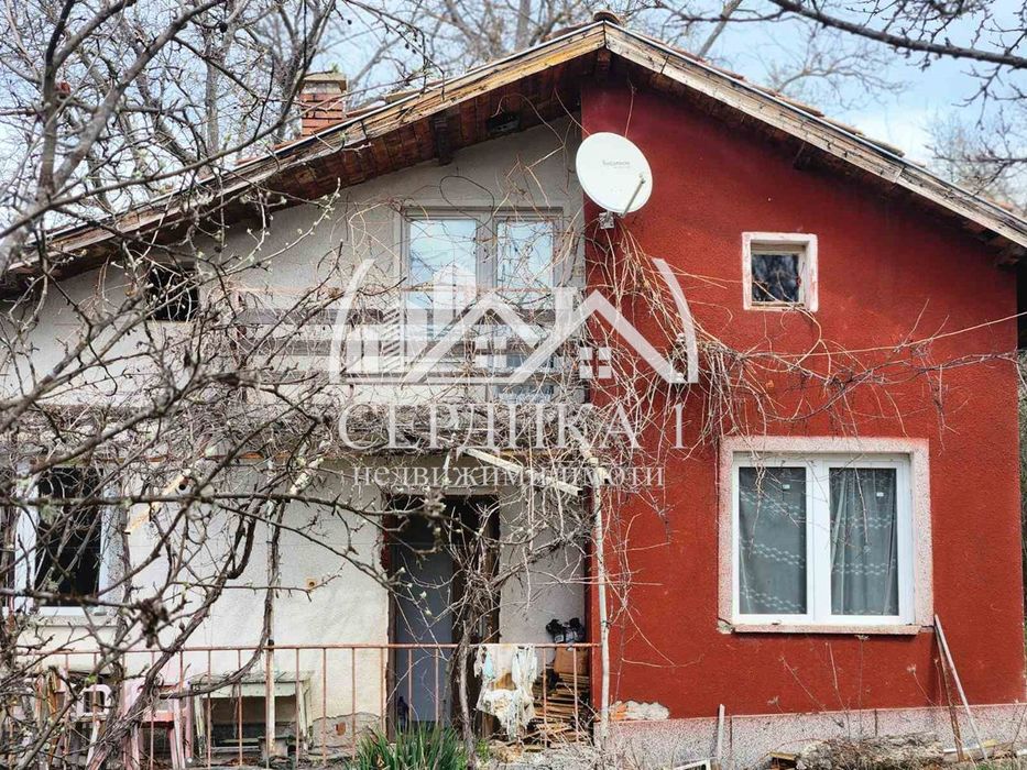 Продава се Къща в с. Егълница, Област Перник - 38 кв.м за 1114 €/кв.м - Снимка #1