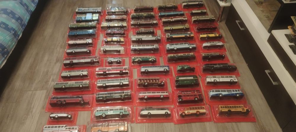 57 machete autobuze scara 1 43