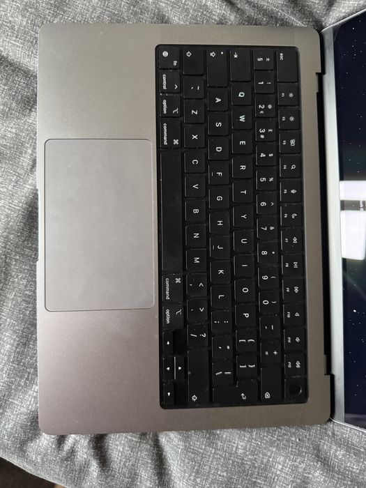 Macbook Pro 14 M1 pro 32/512