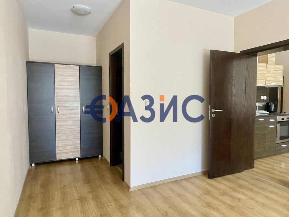 Продава се Двустаен апартамент в Свети Влас - 91 кв.м за 1594 €/кв.м - Снимка #8