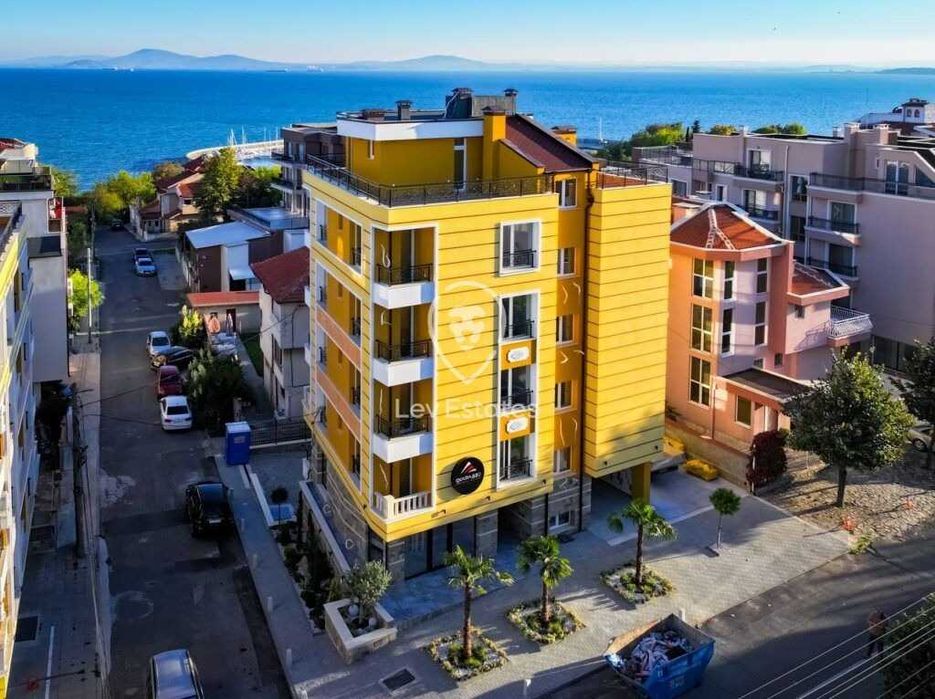 Продава се Двустаен апартамент в Бургас, Сарафово - 66 кв.м за 1591 €/кв.м - Снимка #10