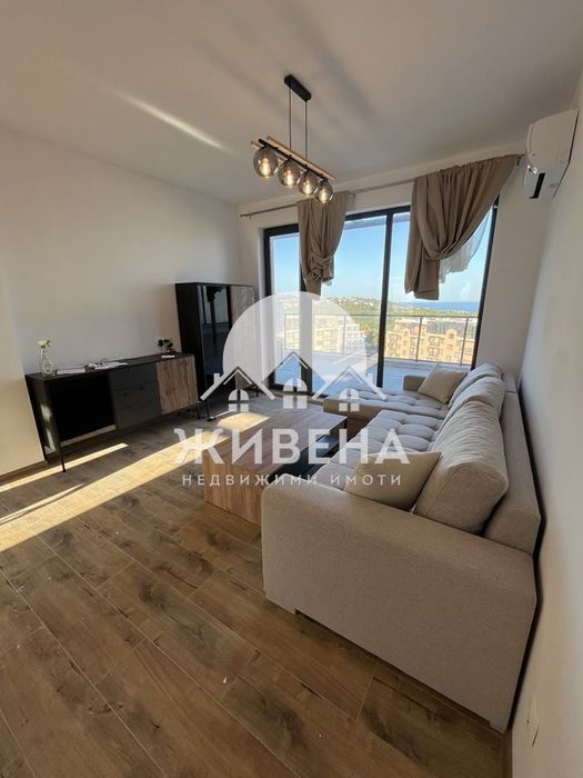 Продава се Двустаен апартамент в к.к. Св.Св. Константин и Елена - 128 кв.м за 977 €/кв.м - Снимка #1