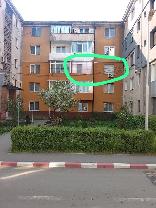 Vând apartament cu 2 camere