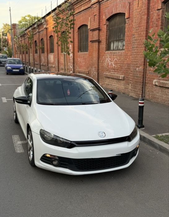 VOLKSWAGEN Scirocco 2010