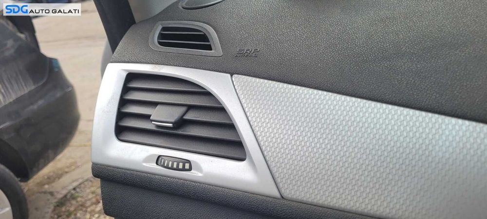 Gura Grila Aer Aerisire Ventilatie Bord Stanga Renault Megane 3 2008 - 2015 [C3433]