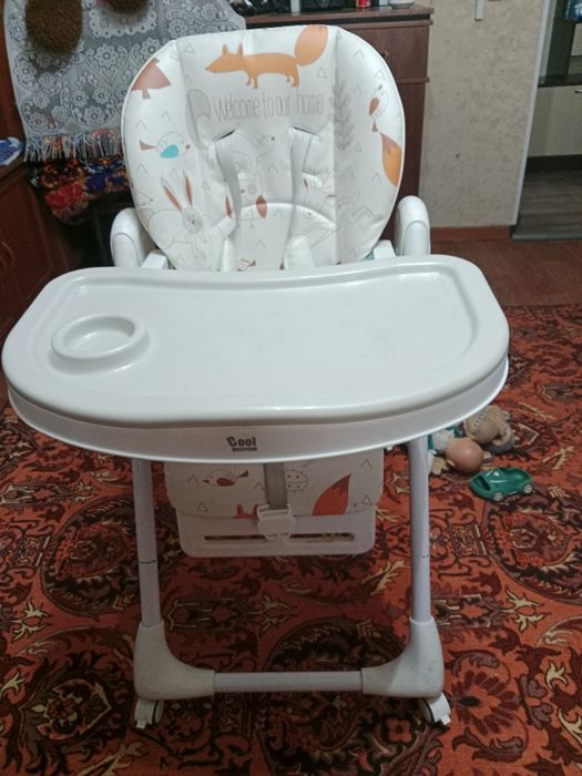 Детский столик для кормления