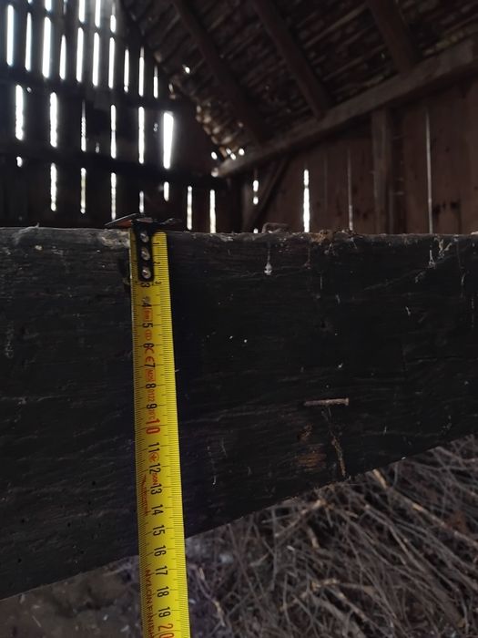 Sura din lemn masiv aprox 150mp