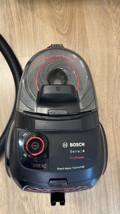 Пылесос bosch 4 серия 2000w