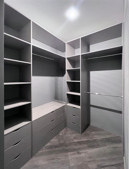 Гардероб учун шкафлар под заказ