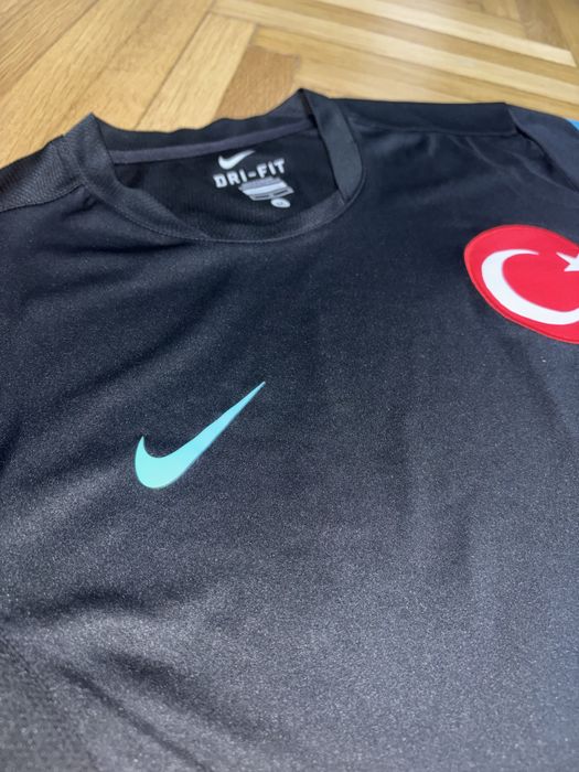 Tricou De Vară Antrenament Nike Dri-FIT M  Negru Steagul Turciei De Fotbal
